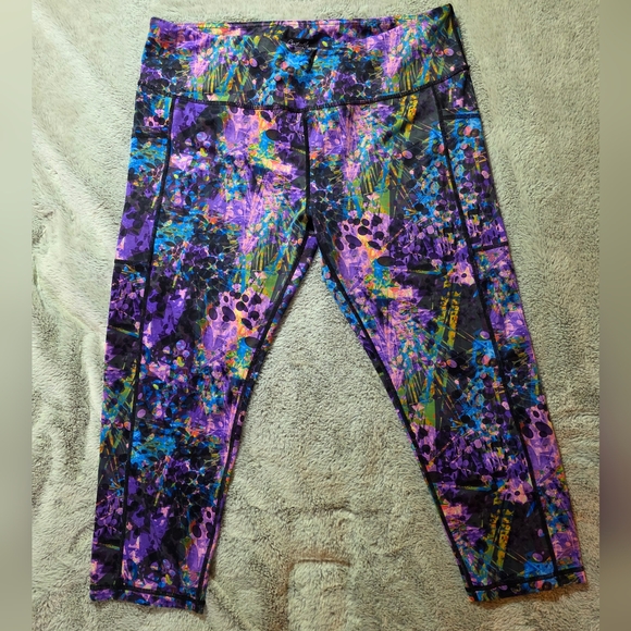 Constantly Varied Gear Pants - CVG *RETIRED* Hurricane Capri Length Leggings
